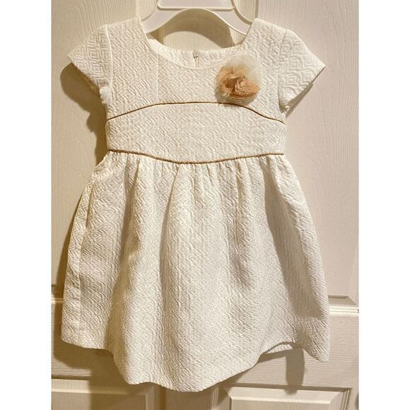 Zara Kids Cap Sleeve Bow at Chest Fit & Flare Dress White Sz 5-6 - Picture 1 of 7